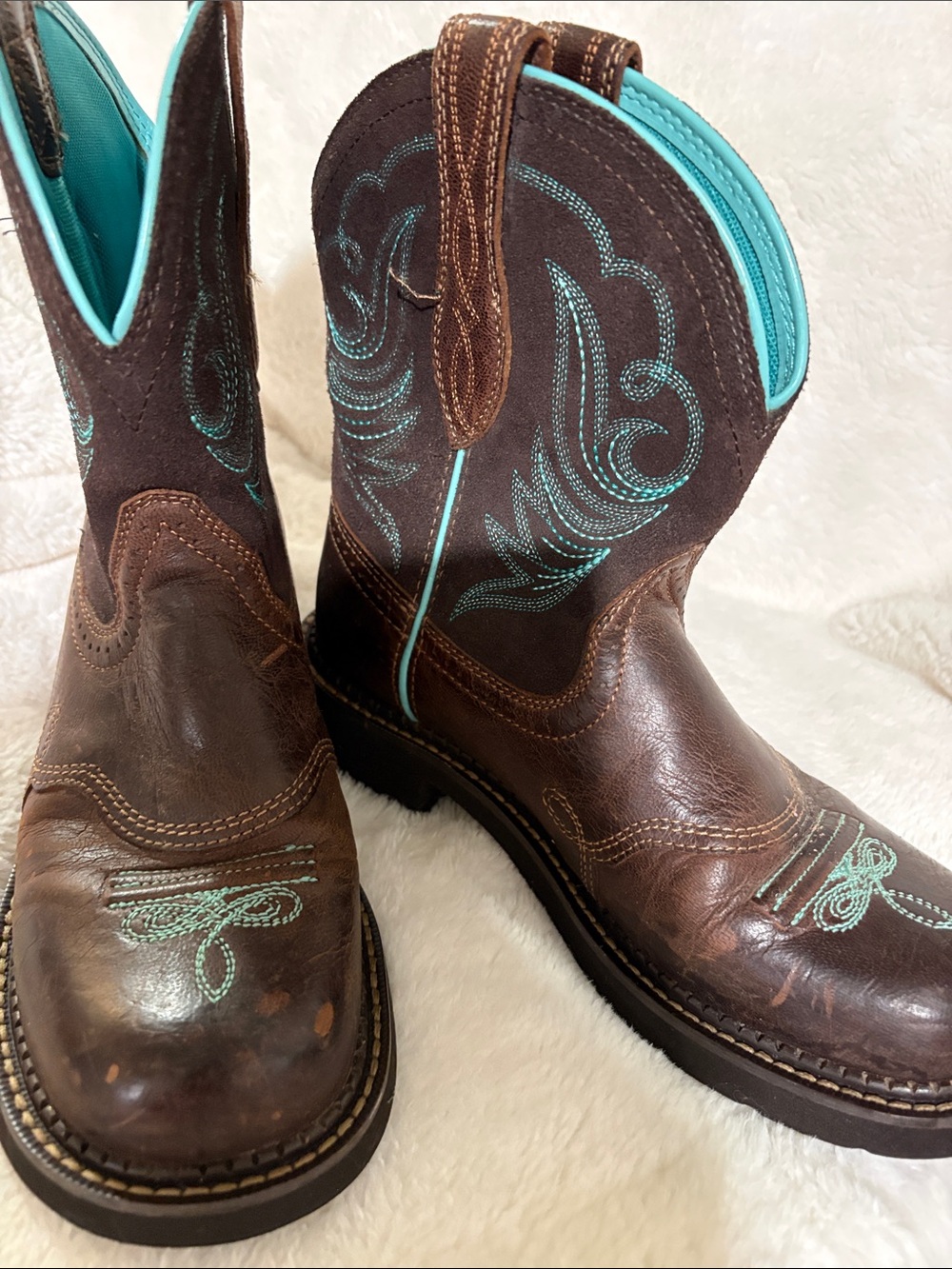 Ariat Brown Leather Western Boots with Turquoise Stitching
